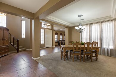 6) FORMAL DINING