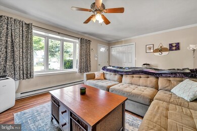 17 Linden St, Leola, PA 17540 - photo 5