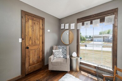 608 N 38th St, Nixa, MO 65714 - photo 4