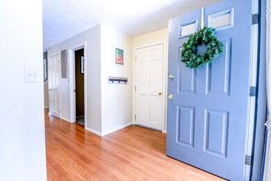 18 Spruce Pond Rd, Franklin, MA 02038 - photo 2