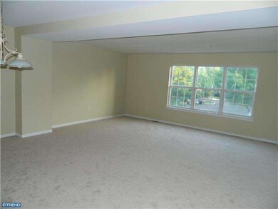 3407 S Carriage Ct, North Wales, PA 19454 - photo 4