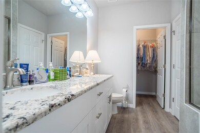 Master Bath 1st Floor Seperate door