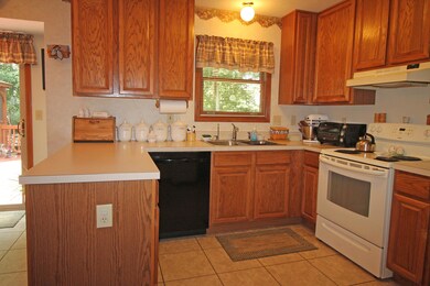 836 Wedgewood Dr, Marysville, OH 43040 - photo 6