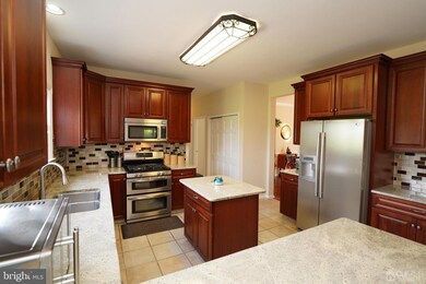 11 Endicott Ln, Princeton Junction, NJ 08550 - photo 7