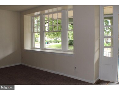 52 E Stratford Ave unit C, Lansdowne, PA 19050 - photo 3