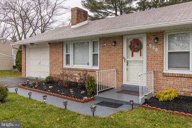 568 Forty Foot Rd, Hatfield, PA 19440 - photo 2