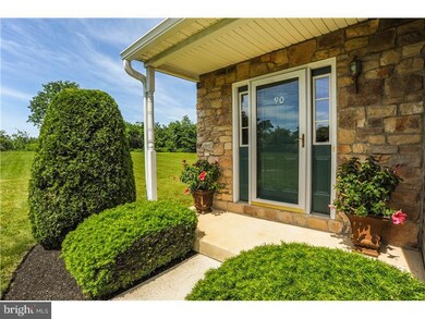90 Fawn Ct, Royersford, PA 19468 - photo 2