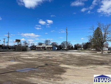 435 E Margaret Ave, Terre Haute, IN 47802 - photo 3