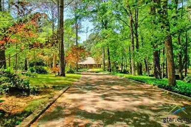 1605 Oak Creek Cr, Tyler, TX 75703 - photo 2