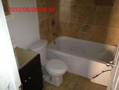 6503 N Mozart Ave unit 1, Chicago, IL 60645 - photo 3