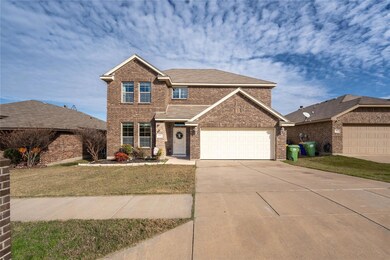 View of front of home featuring a front yard