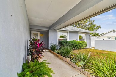 10038 82nd Ln, Seminole, FL 33777 - photo 4