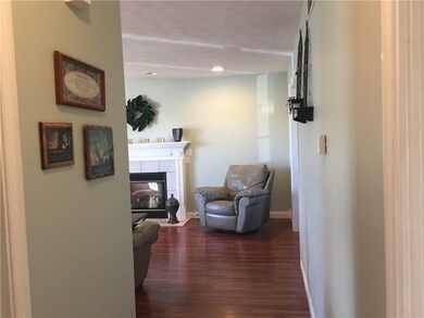 2188 Cameron Ct, Columbus, IN 47203 - photo 7