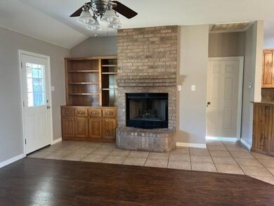 509 Crow Ave, Weatherford, TX 76085 - photo 3