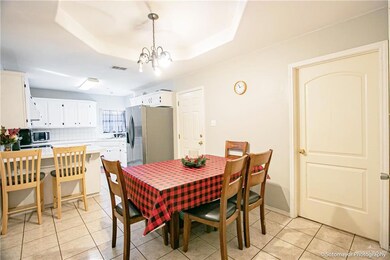 812 N 8th St, Alamo, TX 78516 - photo 4