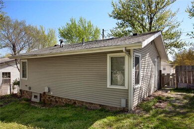 931 N Oakland Ave, Fayetteville, AR 72701 - photo 4