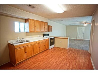 112 Washington St, Alma, AR 72921 - photo 4