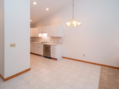 6112 Fairgrove St-107