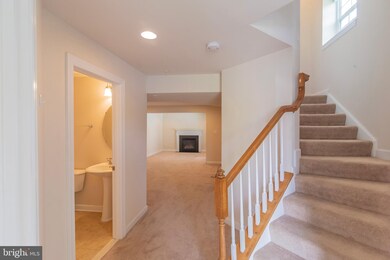 2000 Spring Run Cir, Frederick, MD 21702 - photo 6