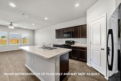 12431 Pelican Bay Dr, Houston, TX 77038 - photo 4