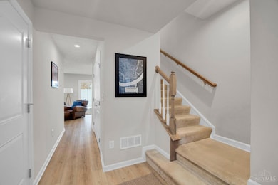 34 Wentworth Ln, Cincinnati, OH 45236 - photo 2