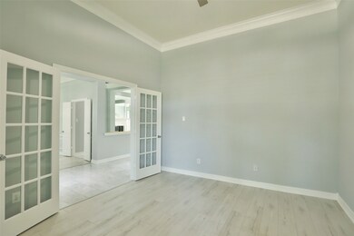 8619 Concerto Cir, Houston, TX 77040 - photo 4