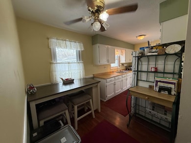 117 Morrell Ave, Evansdale, IA 50707 - photo 6