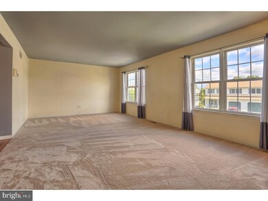 212 Bainbridge Cir, Reading, PA 19608 - photo 4