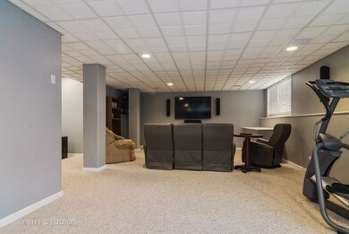 521 Danbury Dr, Oswego, IL 60543 - photo 3