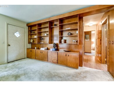 Entrance/Foyer