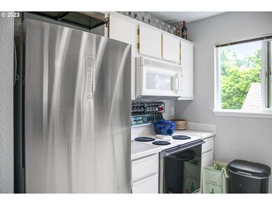 20120 Larkspur Ln unit 87, West Linn, OR 97068 - photo 7