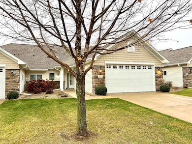 922 Briarwood Dr, Red Wing, MN 55066 - photo 4