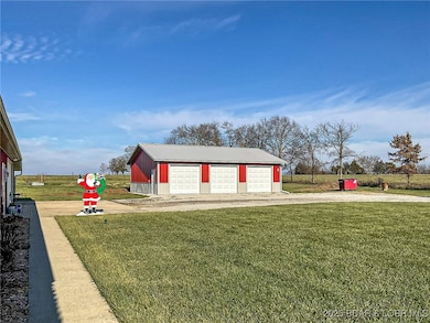 31833 State Route W, Smithton, MO 65350 - photo 4