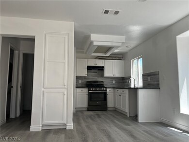 7413 Treasure Chest St, Las Vegas, NV 89139 - photo 2