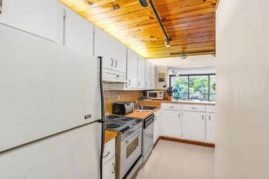 3-web-or-mls-MoonBAy B203- High Exposure
