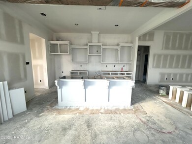 127 Crooked Pine Ln, Scott, LA 70583 - photo 4