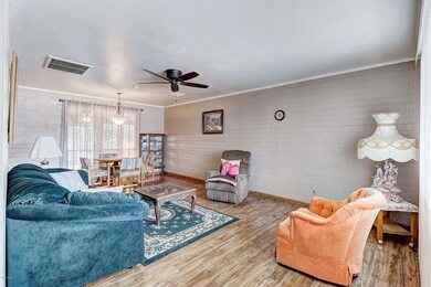 10435 W Sun City Blvd LR