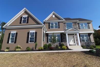 1123 Woodberry Dr, Mountain Top, PA 18707 - photo 3