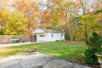 108 Sharondale Dr, Dalton, GA 30721 - photo 2