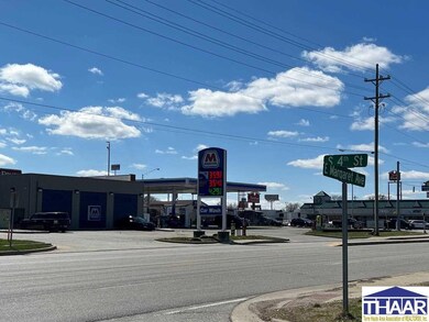 435 E Margaret Ave, Terre Haute, IN 47802 - photo 4