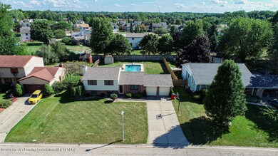 6723 Ruby Glass Rd - Lansing-12