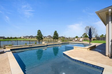 28043 Starlight Harbor Ln, Fulshear, TX 77441 - photo 6