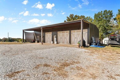 Bedrock Ln-1716