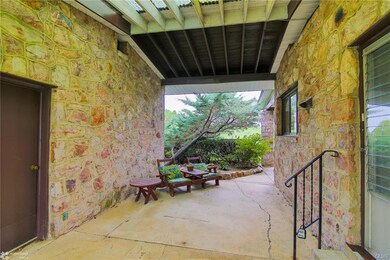 4301 Wrights Ln, Whitehall, PA 18052 - photo 7