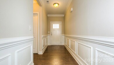 338 Fox Cove Rd, Hendersonville, NC 28792 - photo 2