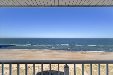 2424 Ocean Shore Crescent unit 402, Virginia Beach, VA 23451 - photo 2