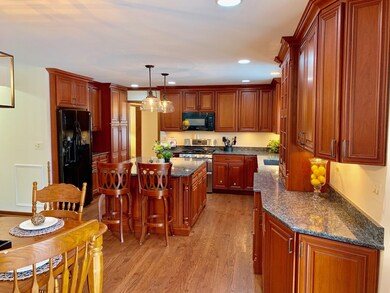 1921 Peach Tree Ln, Algonquin, IL 60102 - photo 5