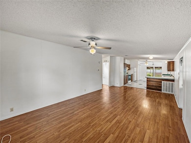 3146 Keuka Loop, Lakeland, FL 33810 - photo 7