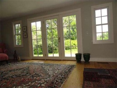 258 Potwine Ln, Amherst, MA 01002 - photo 4