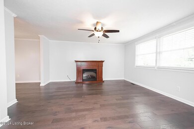 7301 Jonathan Way, Louisville, KY 40228 - photo 4